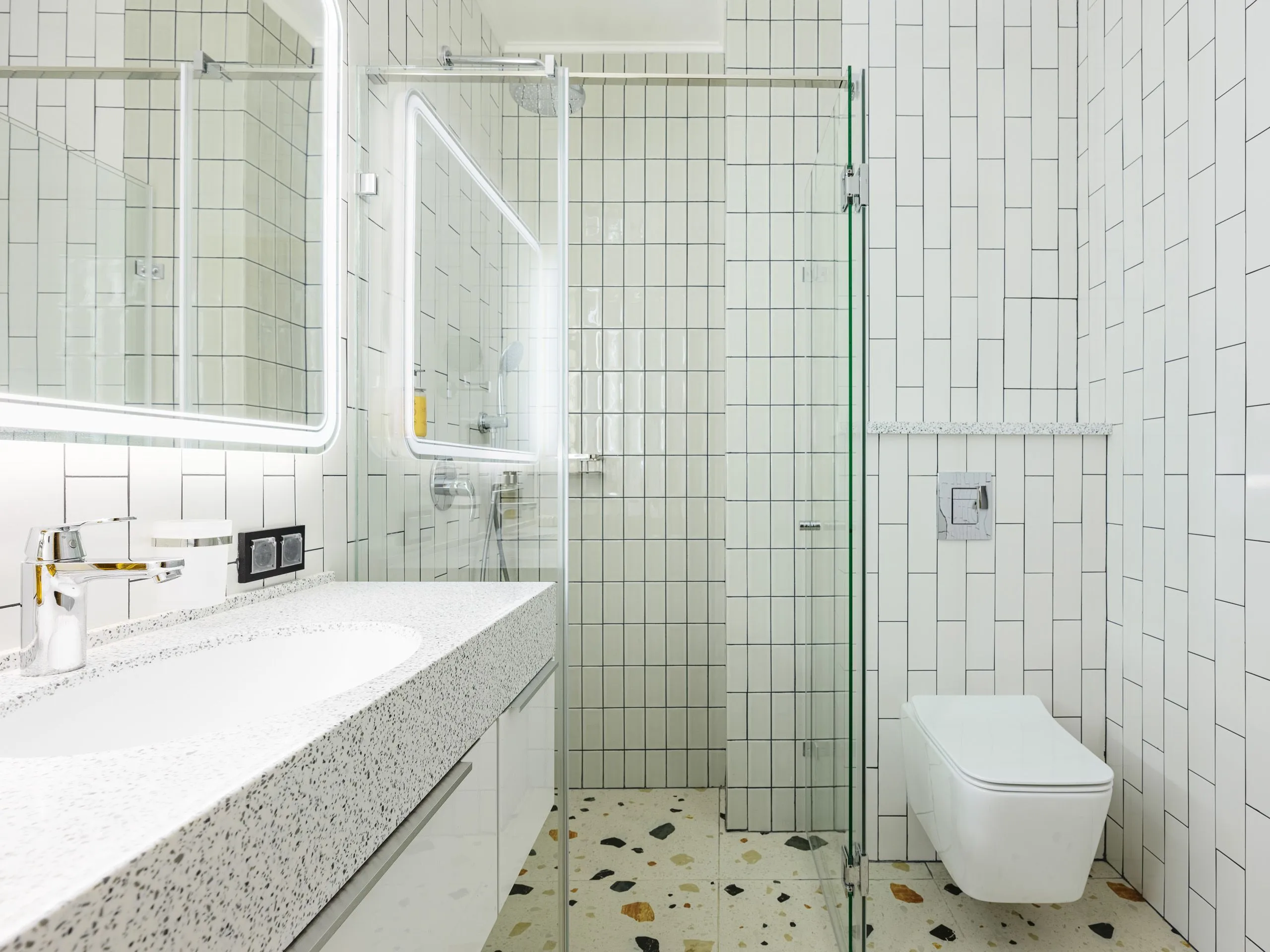 Что проверить в документах перед приобретением доли в коммуналке